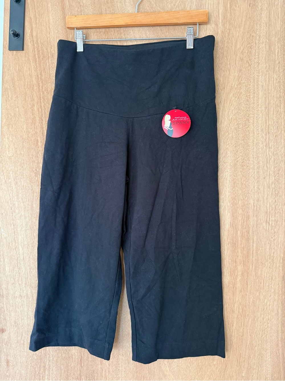 Spanks crop wide leg black stretch pants NWT size XL